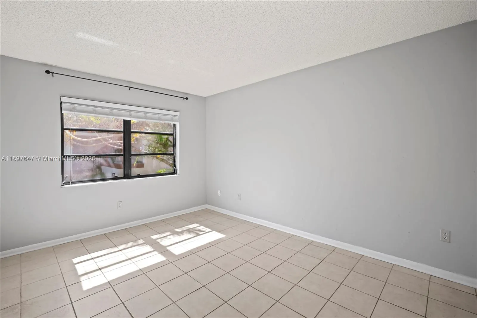8530 SW 149th Ave, #906