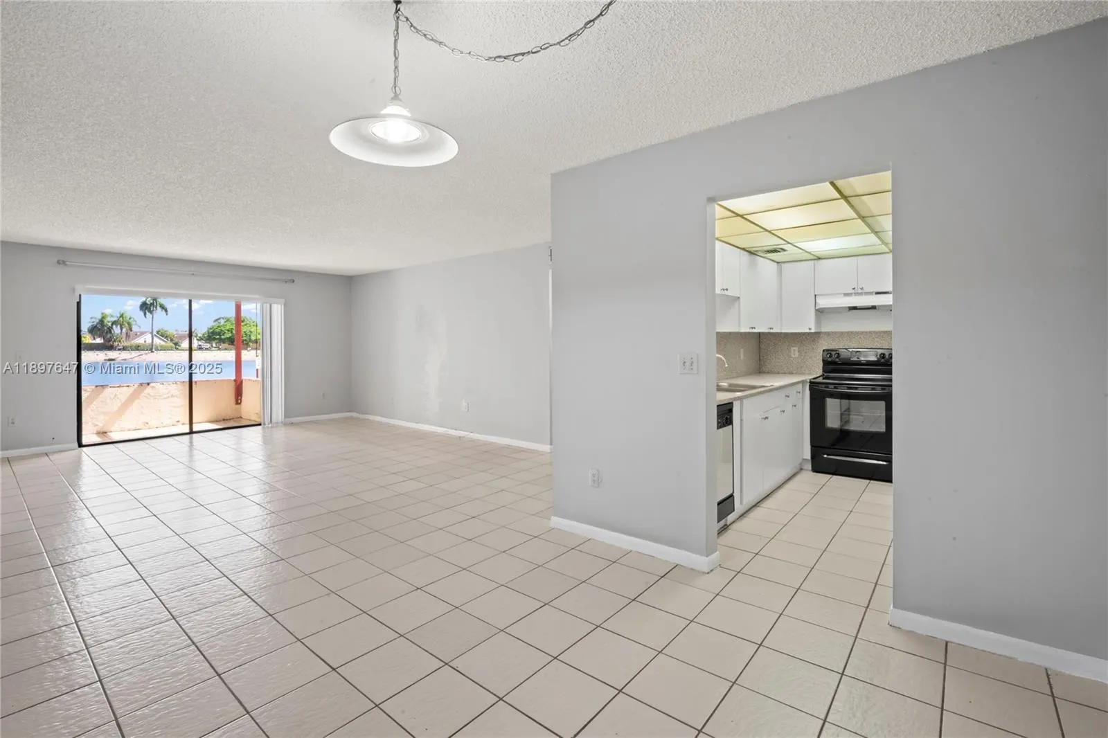 8530 SW 149th Ave, #906