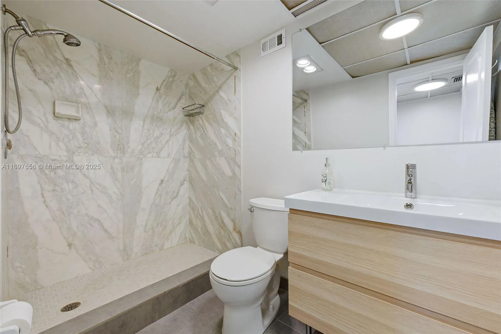 1151 N Fort Lauderdale Beach Blvd, #6B