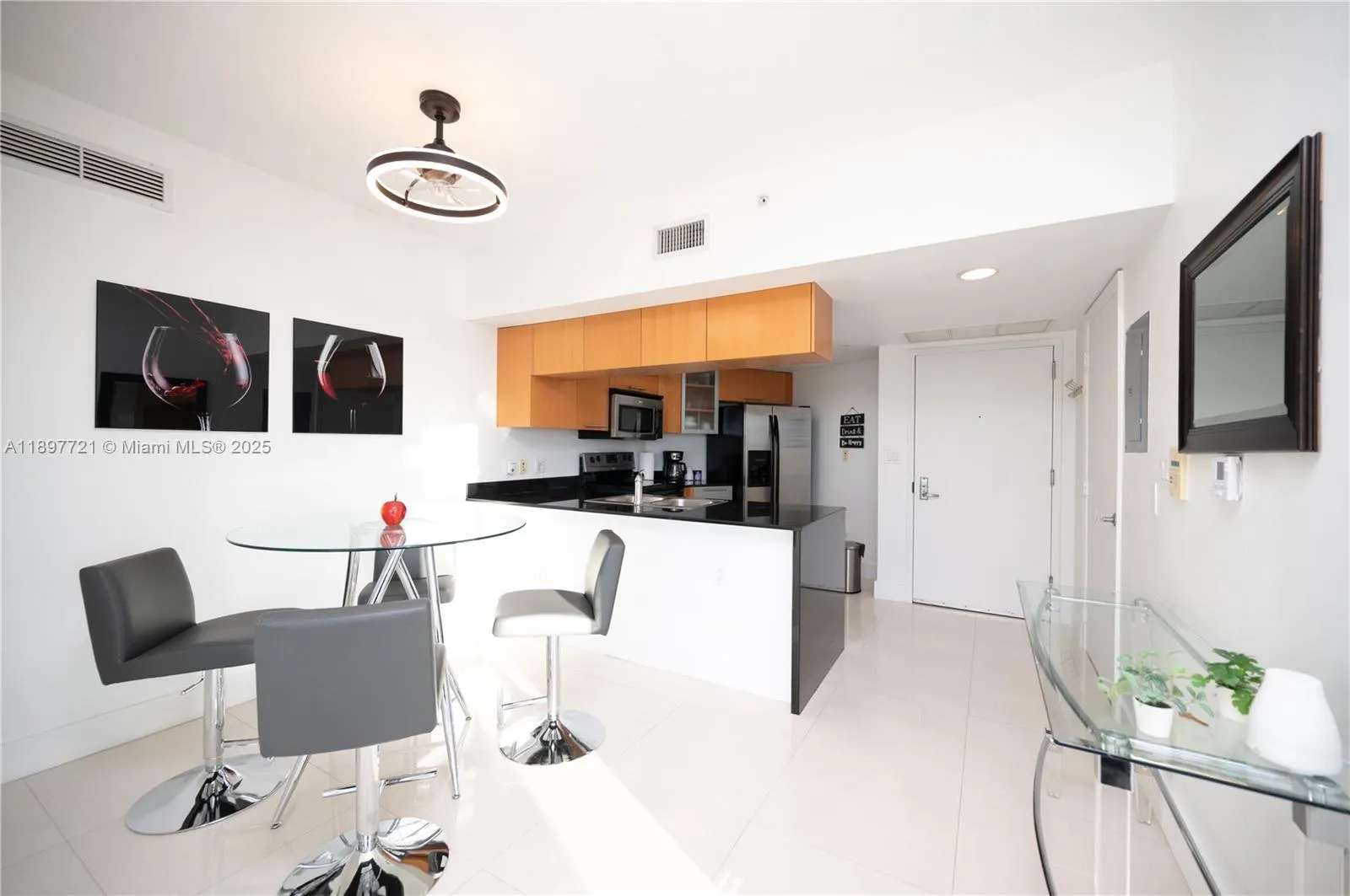 1750 N Bayshore Dr, #2615