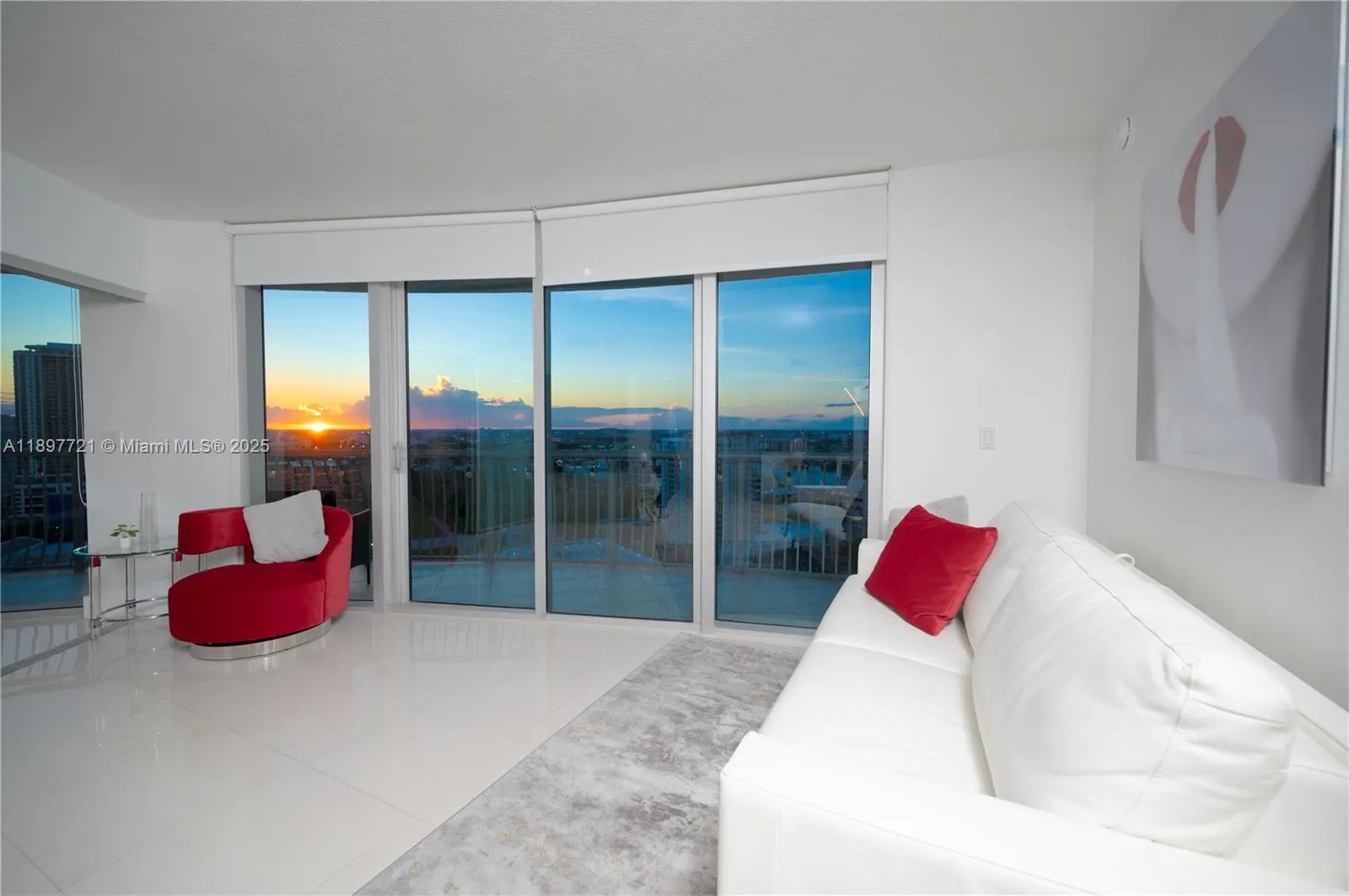 1750 N Bayshore Dr, #2615