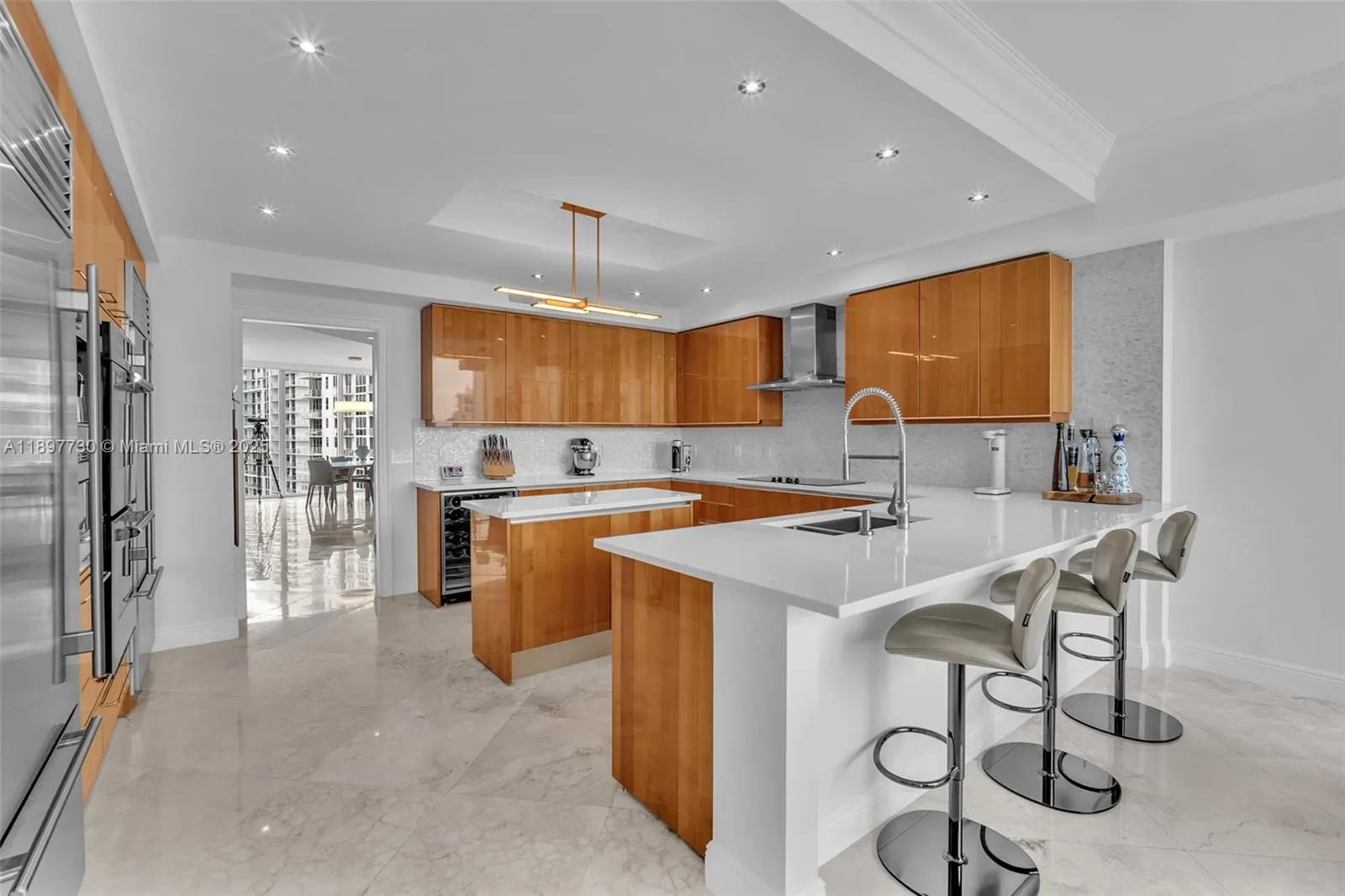 333 Las Olas Way, #3706