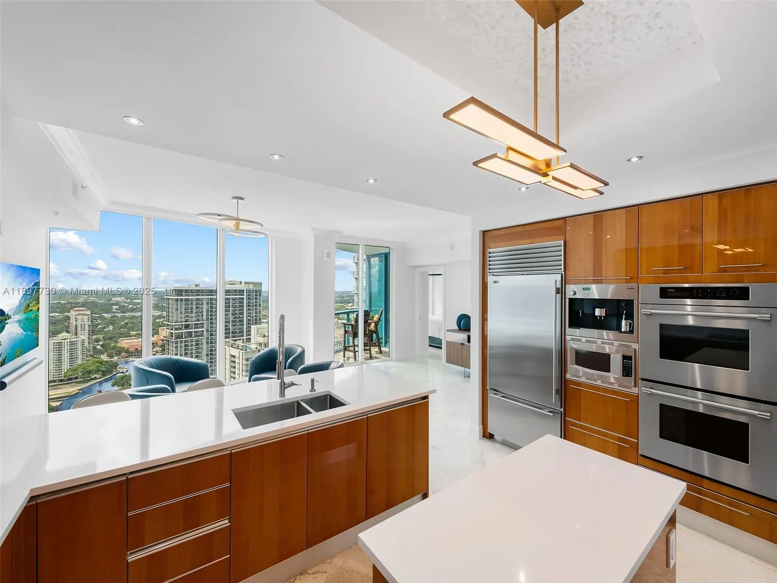 333 Las Olas Way, #3706