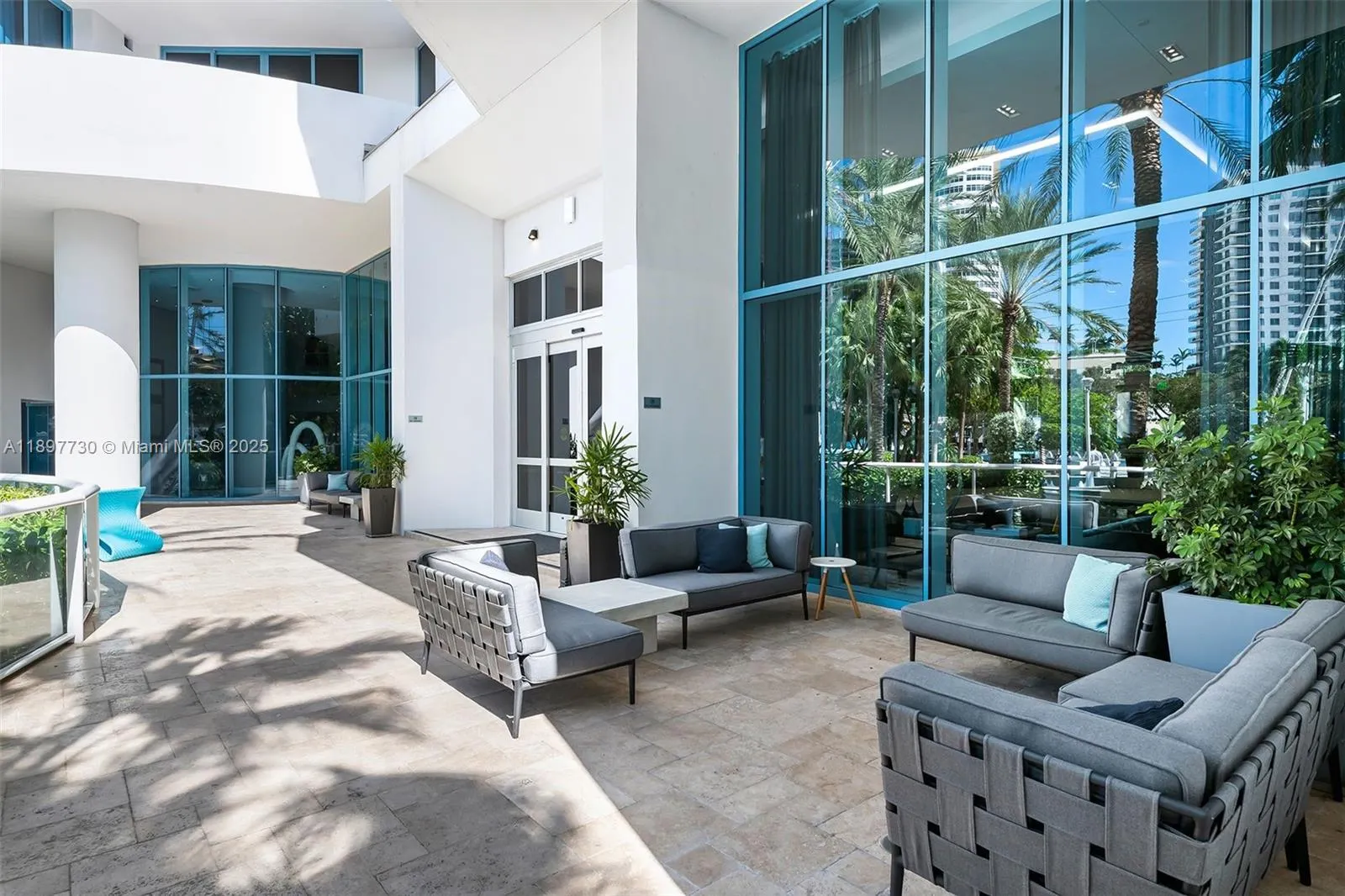 333 Las Olas Way, #3706