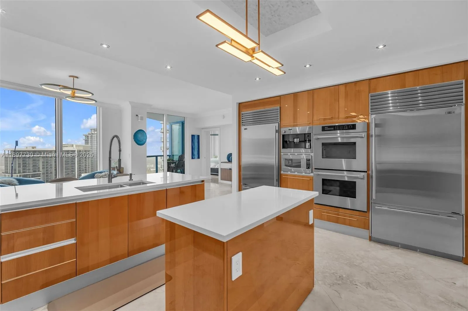 333 Las Olas Way, #3706
