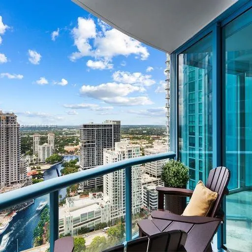 333 Las Olas Way, #3706