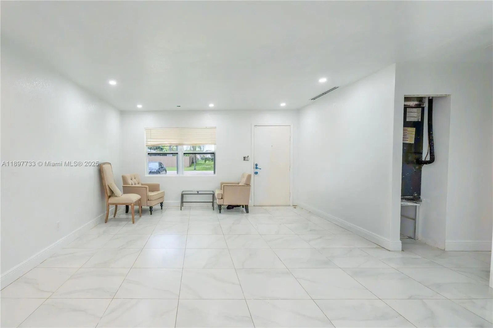 121 E 3rd street