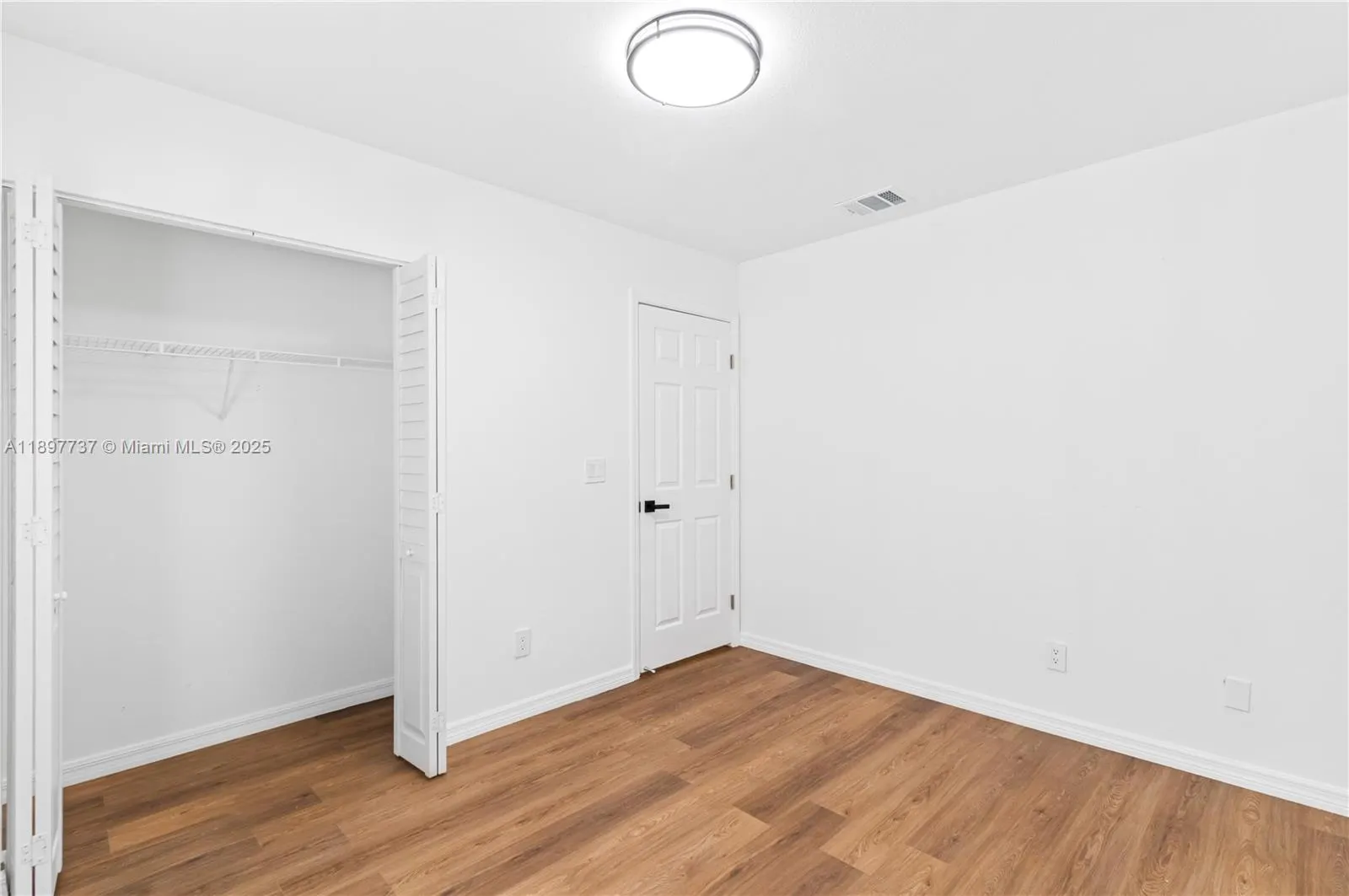 205 NW 7th Ave