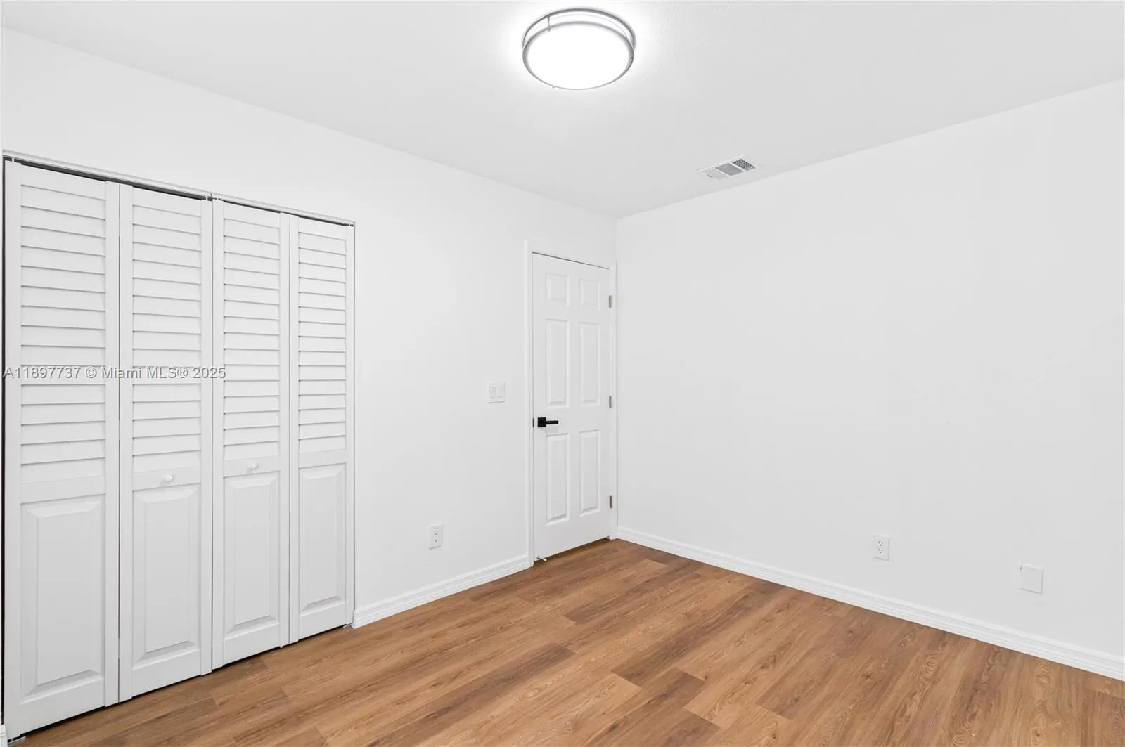 205 NW 7th Ave