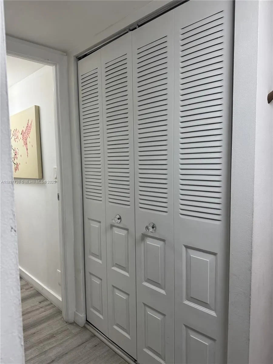20301 W Country Club Dr, #821