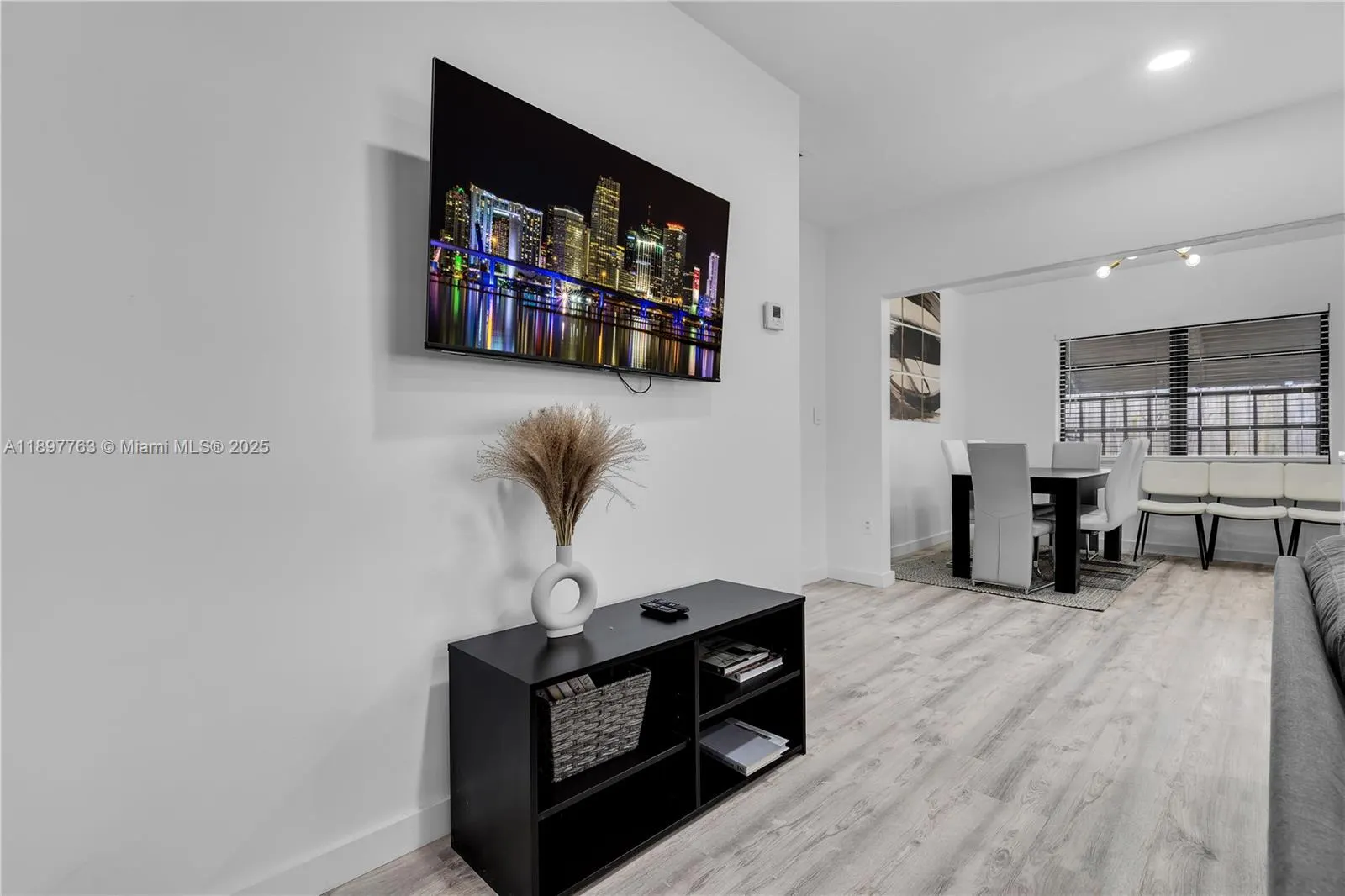 1510 Normandy Dr