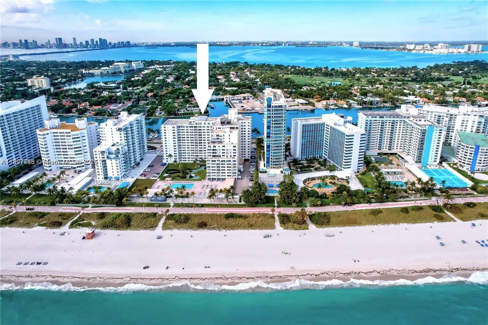 5005 Collins Ave, #1523