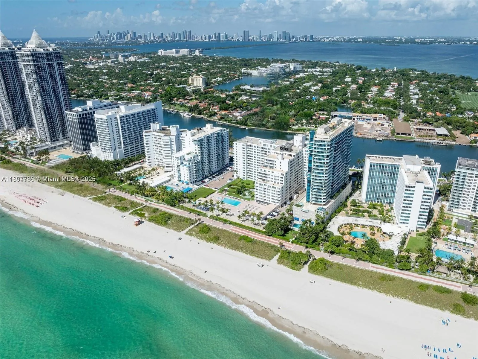 5005 Collins Ave, #1523
