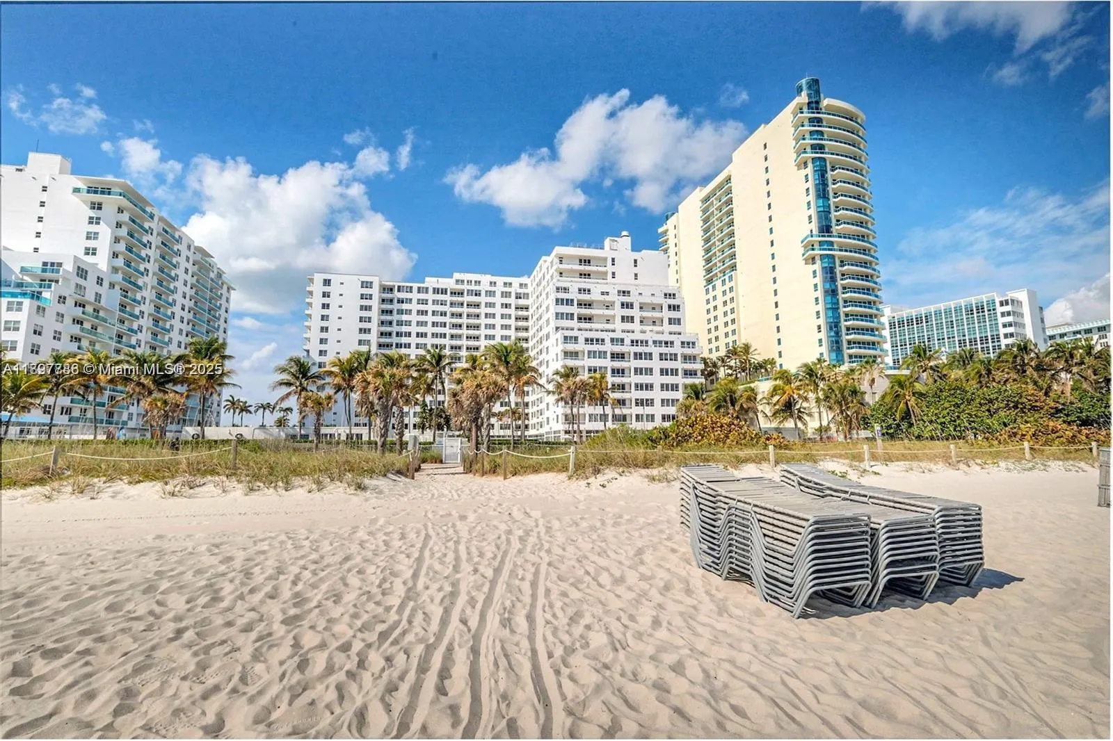 5005 Collins Ave, #1523
