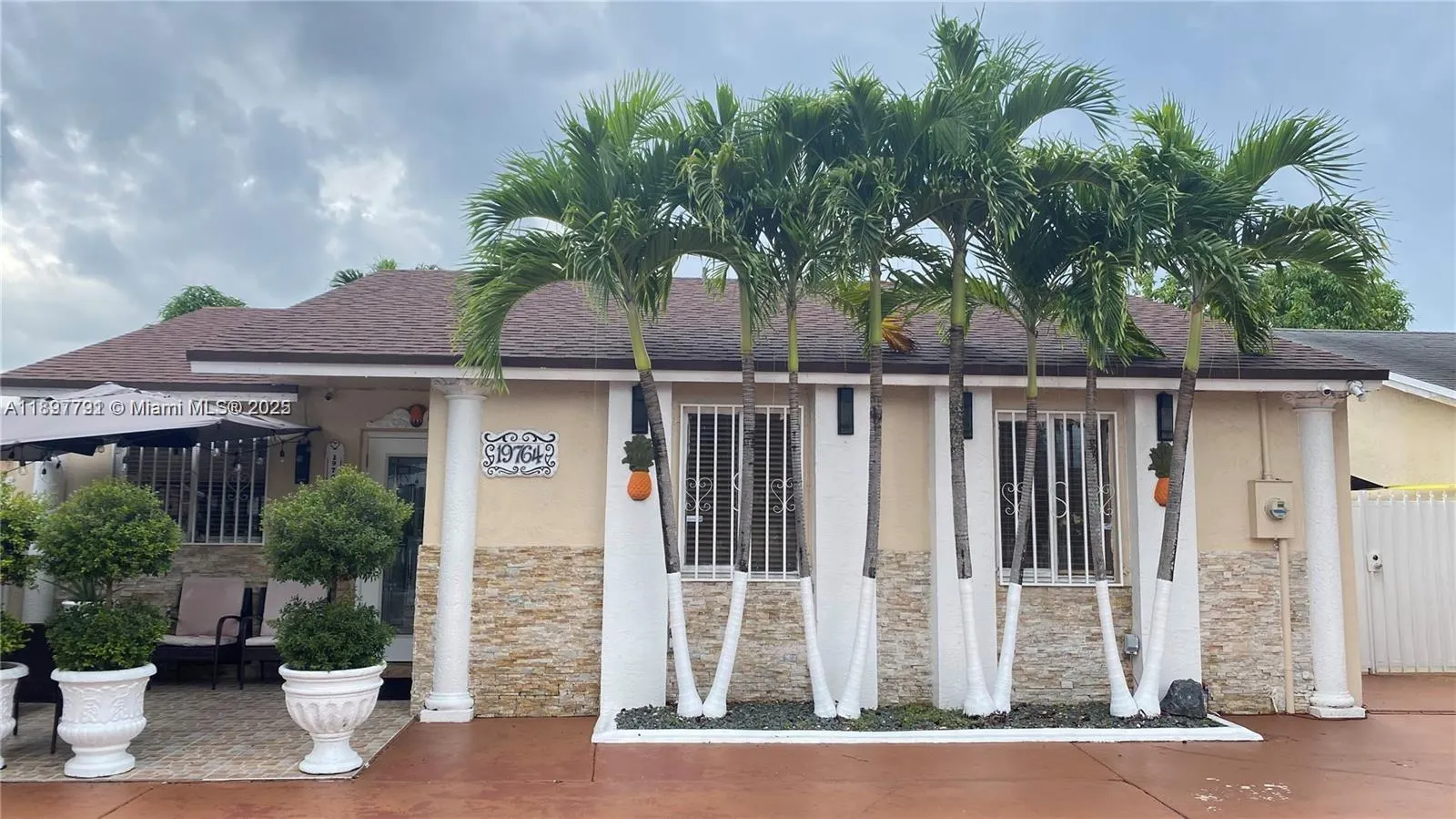 19764 NW 54 AVE