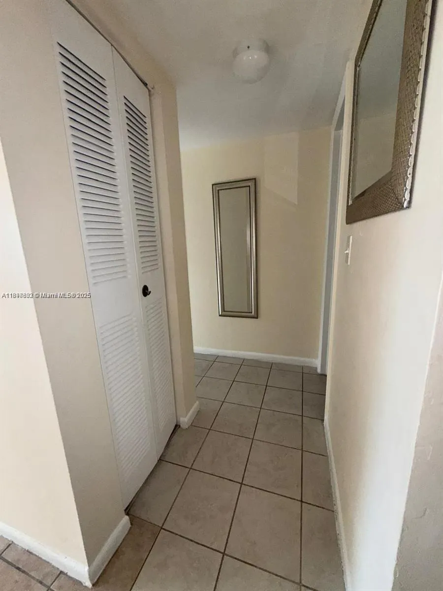 365 NE 125th, #412