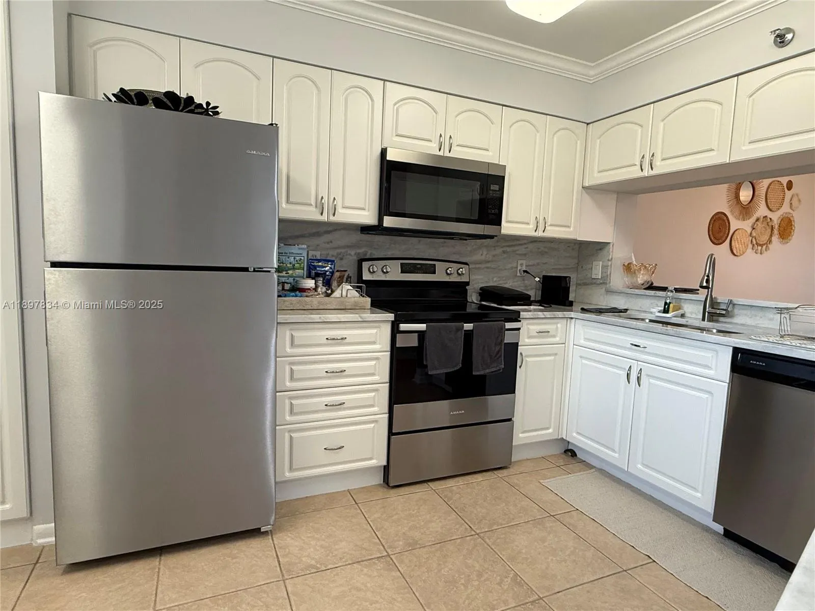 2206 S Cypress Bend Dr, #508