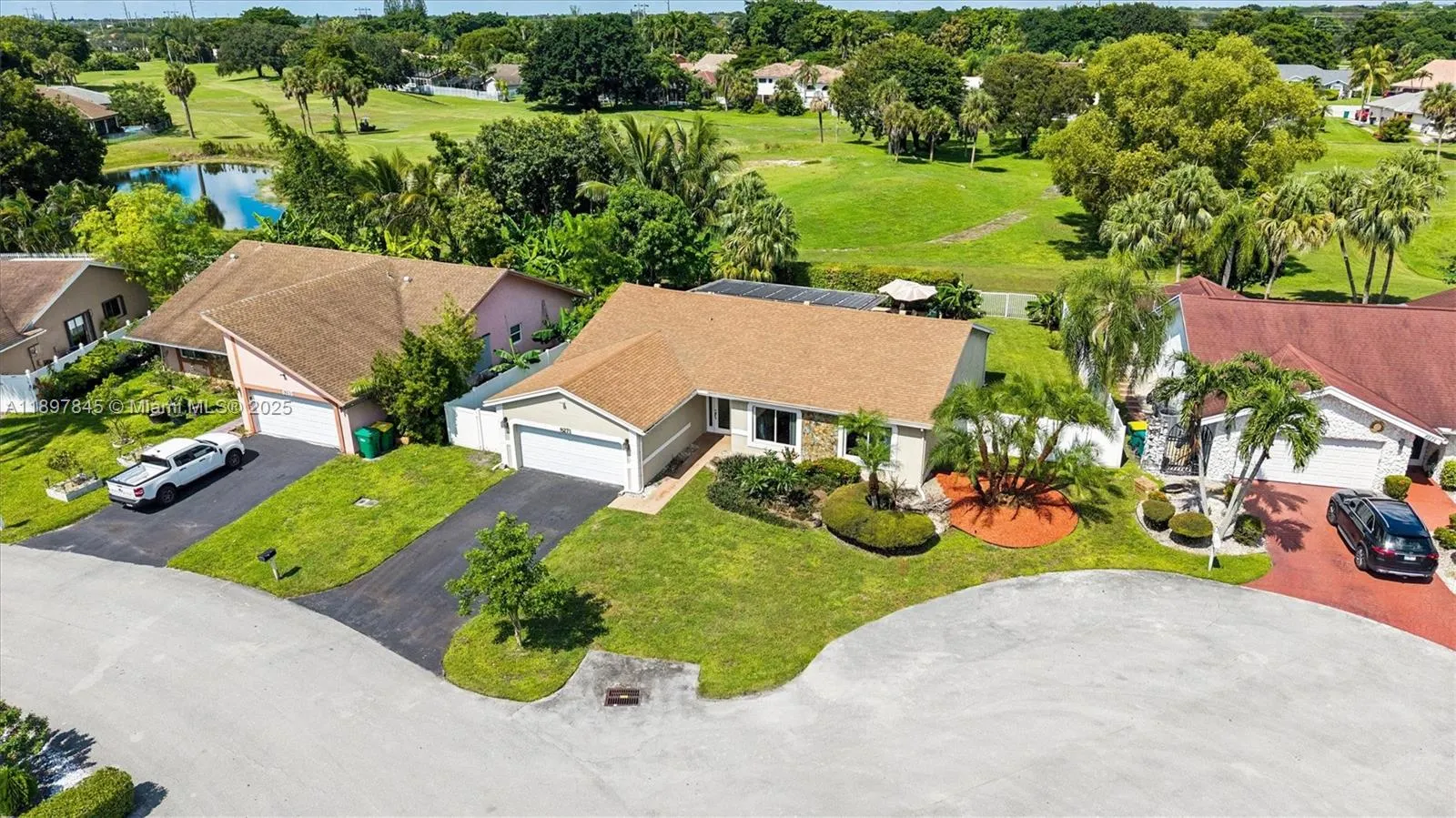 8271 Cassia Ter