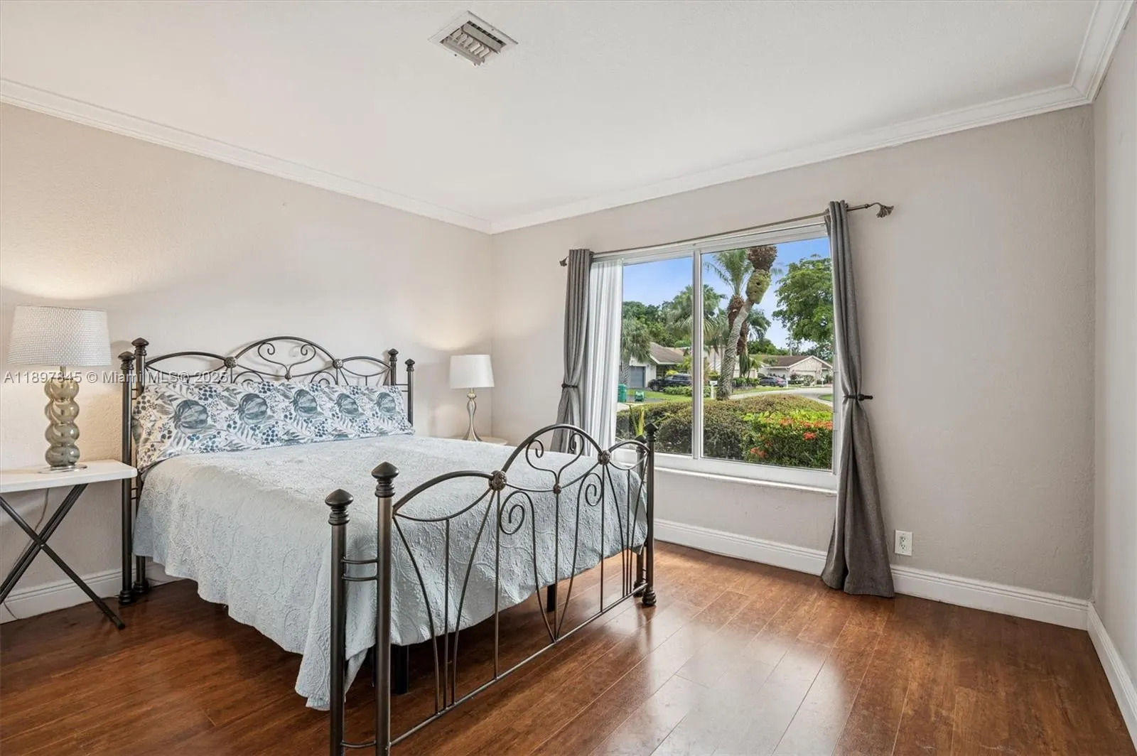 8271 Cassia Ter