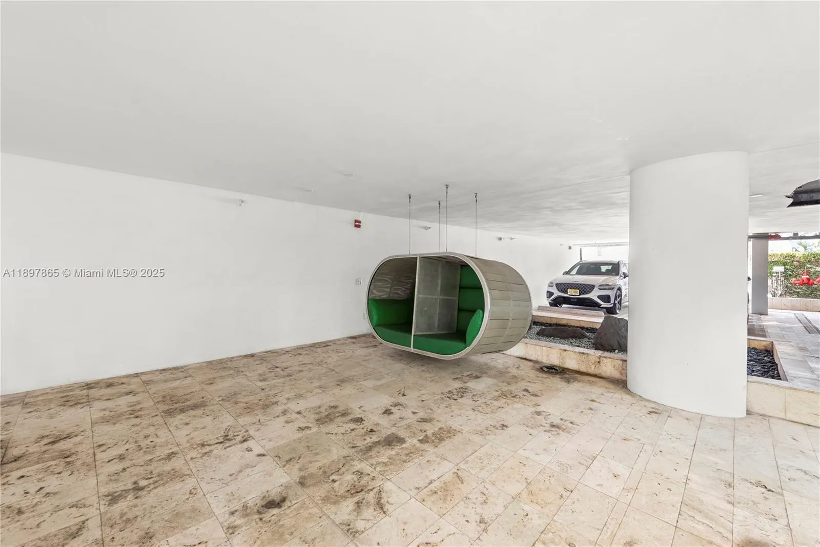 221 Jefferson Ave, #4