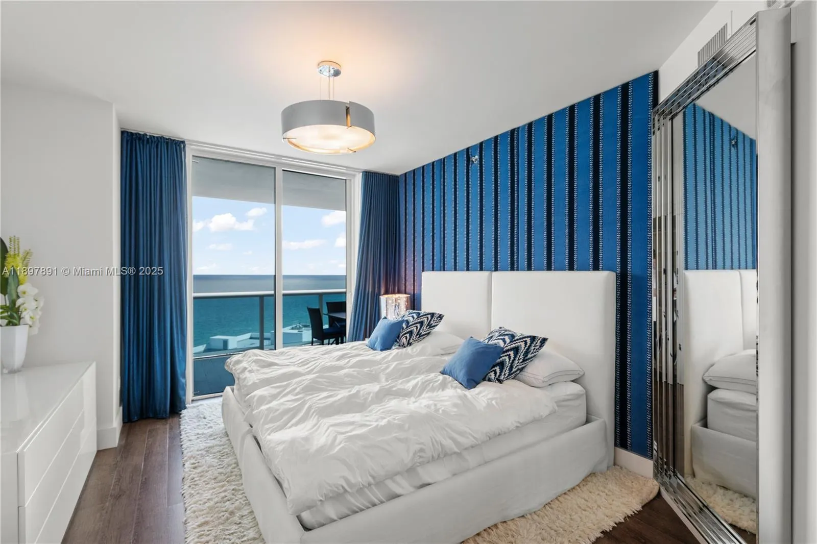 2711 S Ocean Dr, #2305