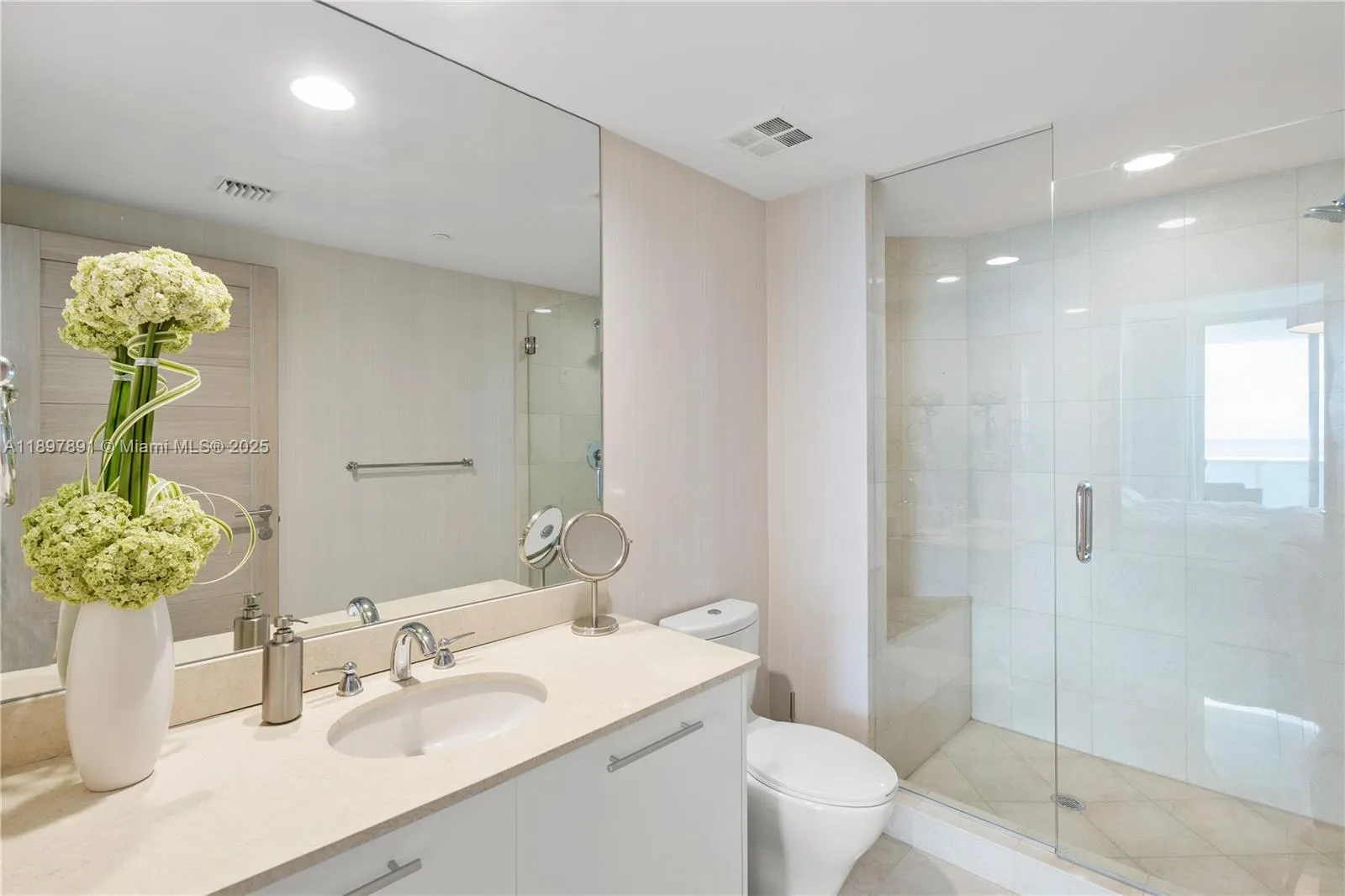 2711 S Ocean Dr, #2305