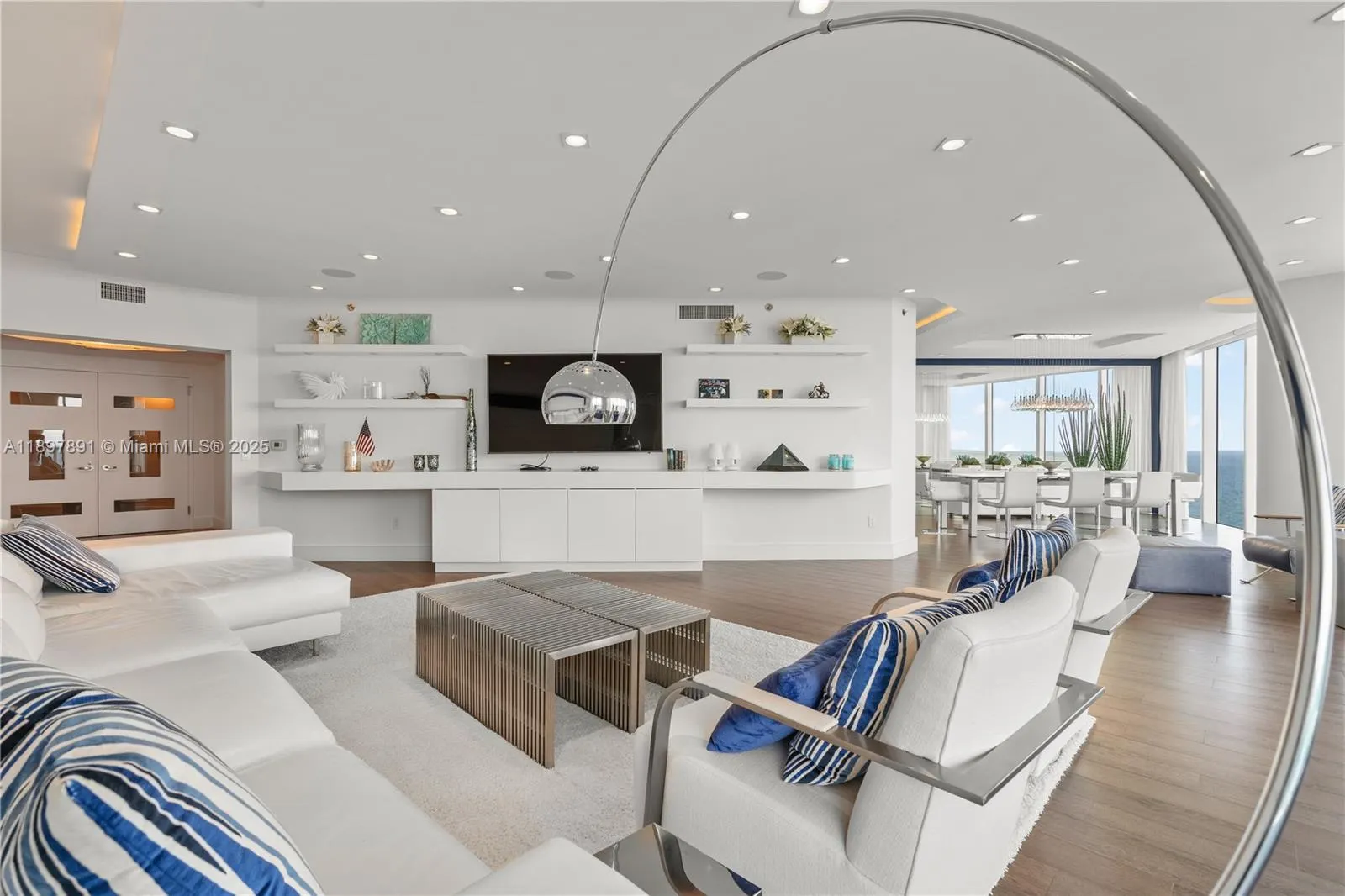 2711 S Ocean Dr, #2305