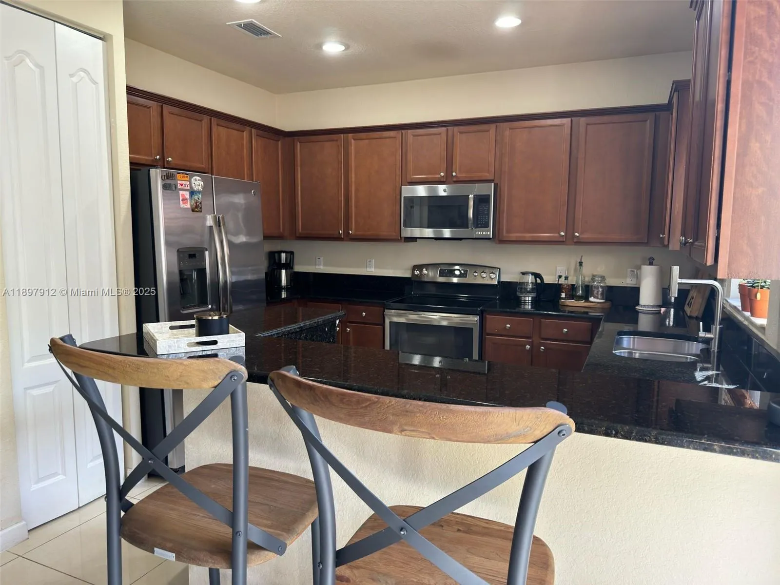 8437 Blue Cove Way