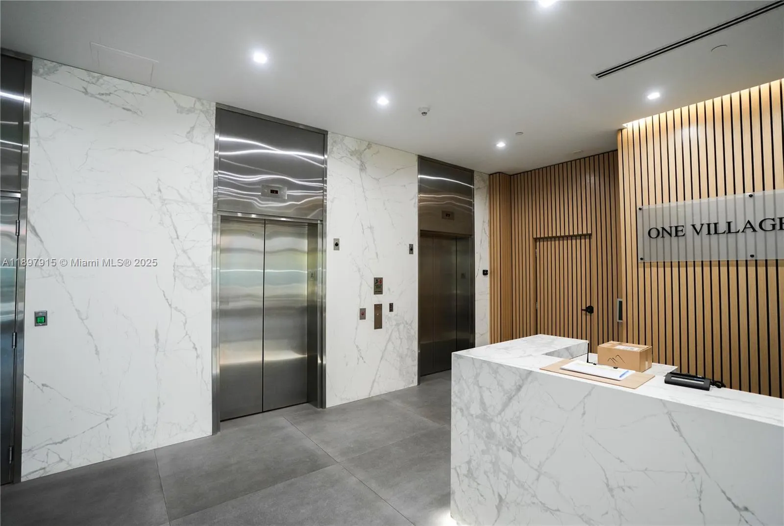 4100 Salzedo St, #916