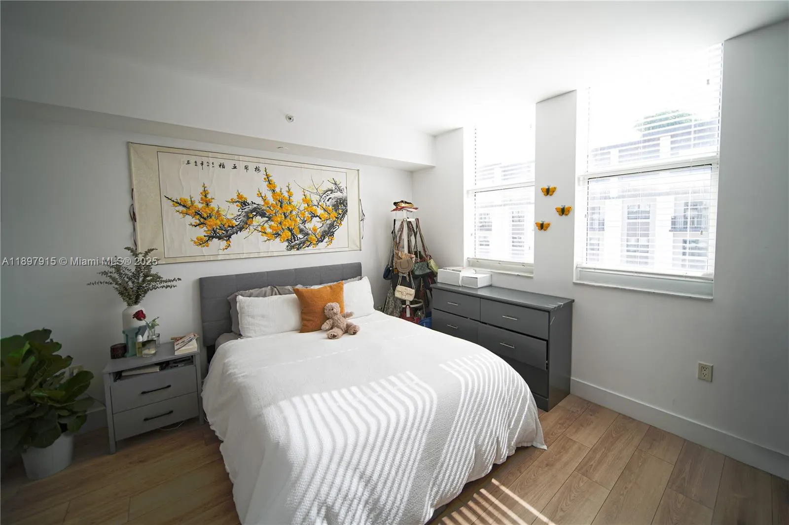 4100 Salzedo St, #916