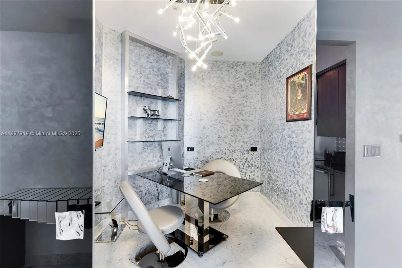18101 Collins Ave, #4609