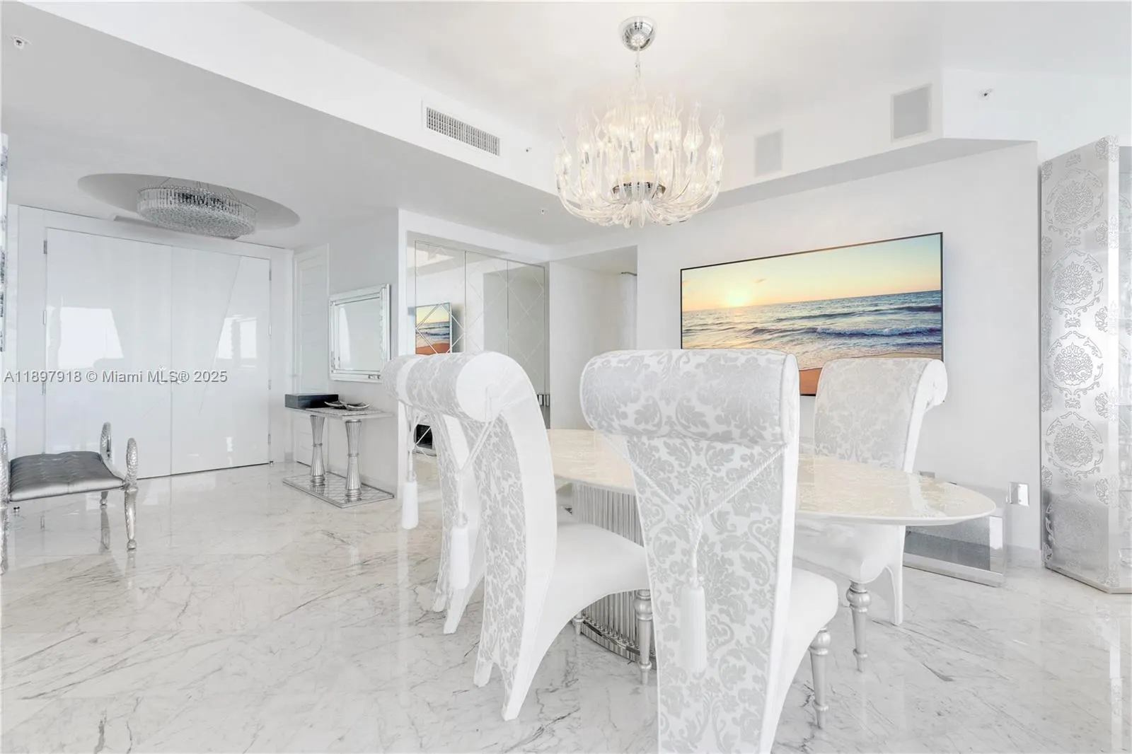 18101 Collins Ave, #4609