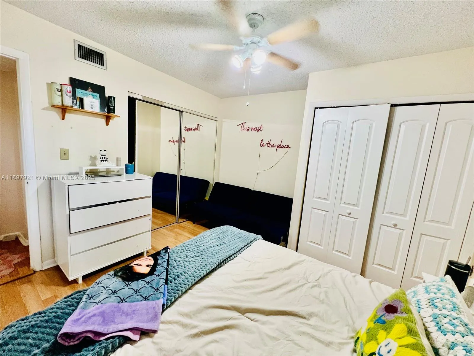 1021 Mockingbird Ln, #215