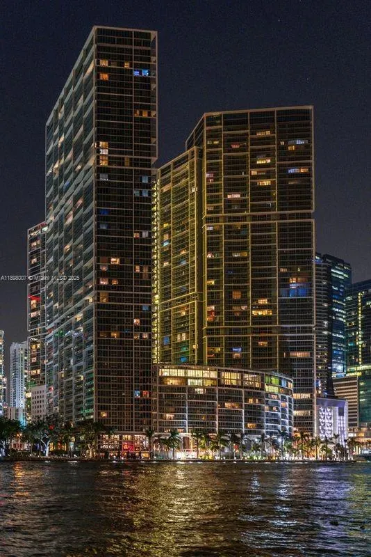 465 Brickell Ave, #1602