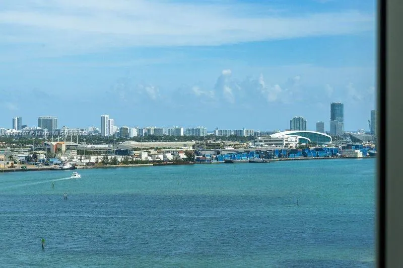 465 Brickell Ave, #1602