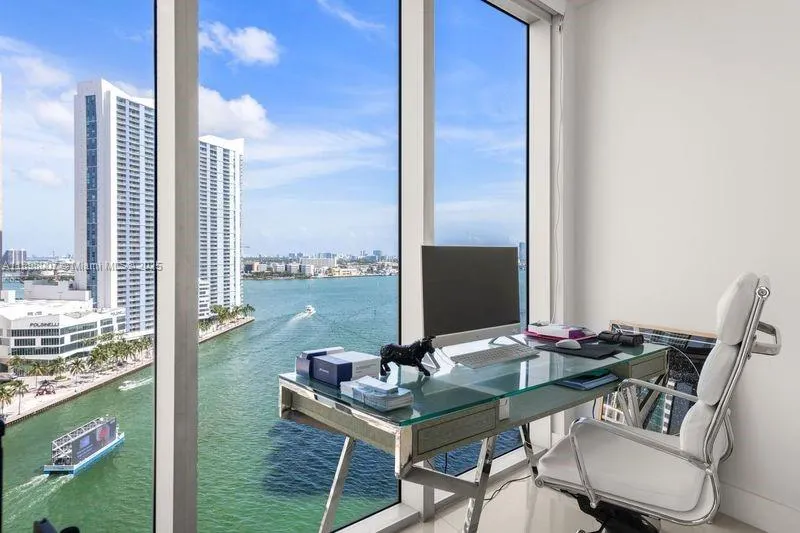 465 Brickell Ave, #1602