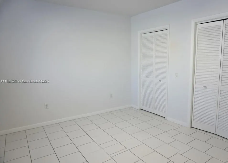 6565 Santona St, #B5