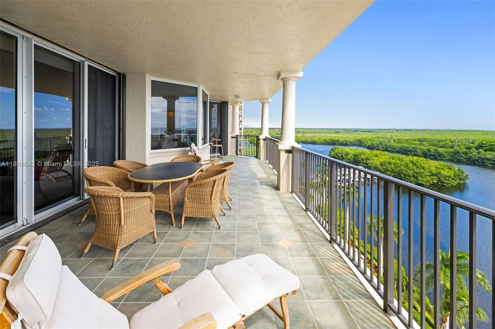 13627 Deering Bay Dr, #1002