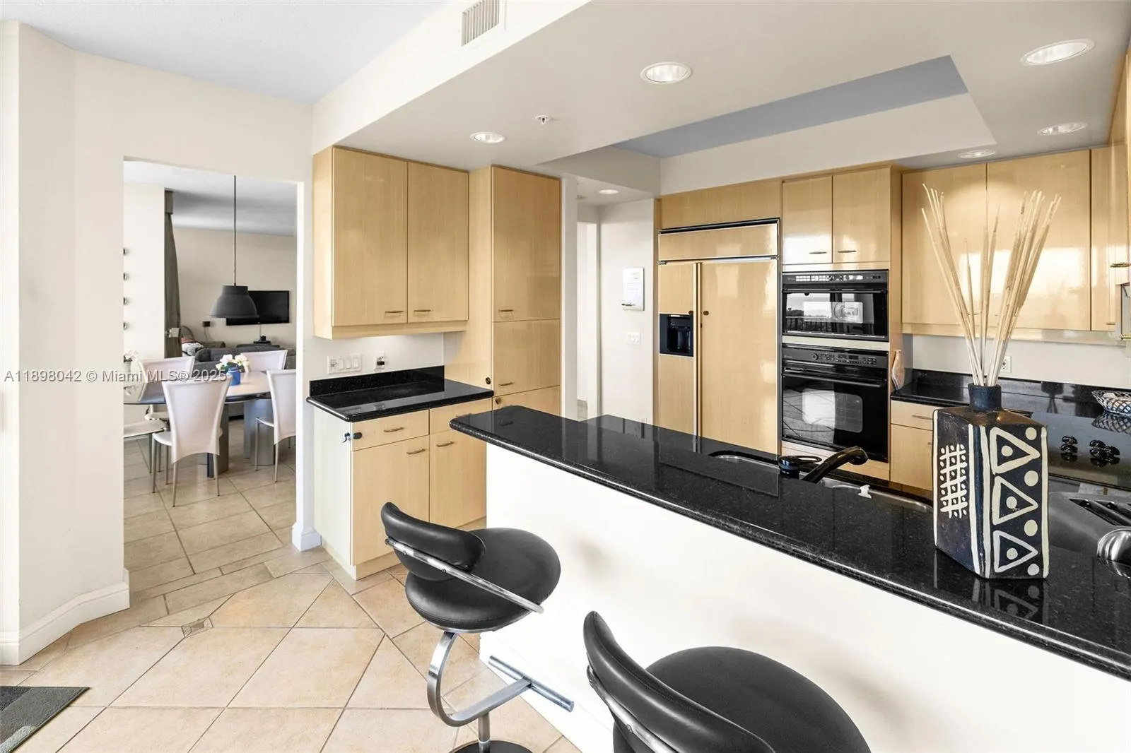 13627 Deering Bay Dr, #1002