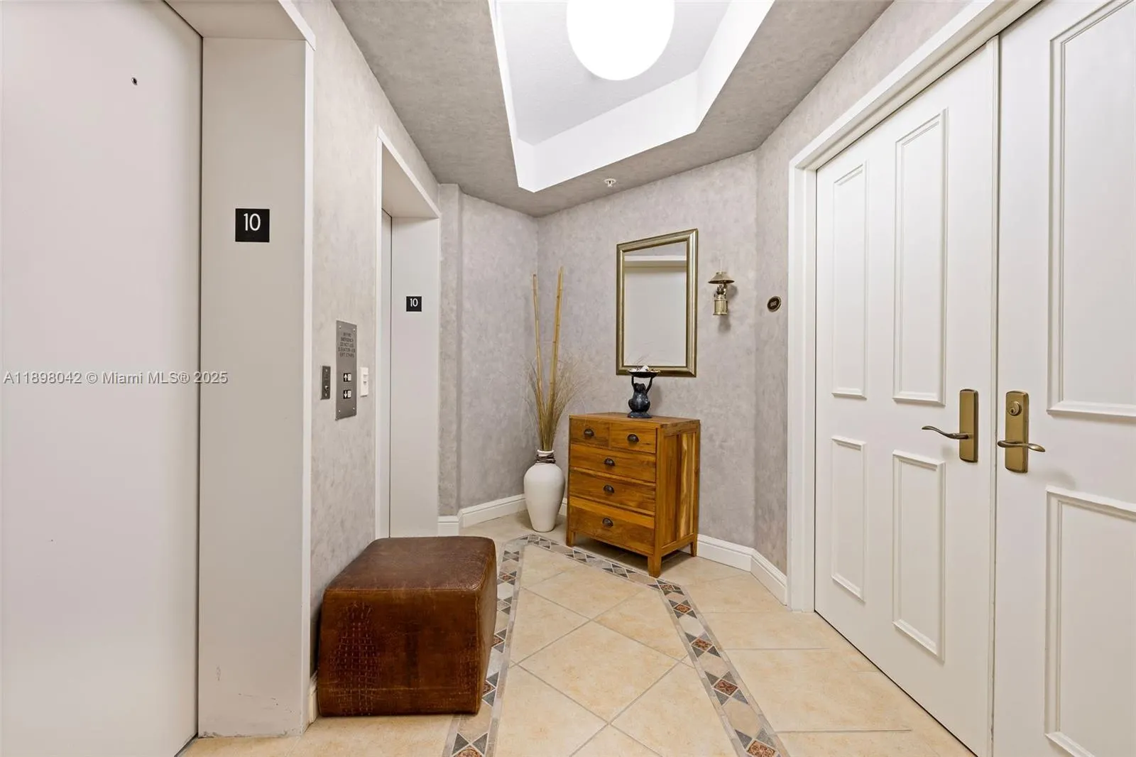 13627 Deering Bay Dr, #1002