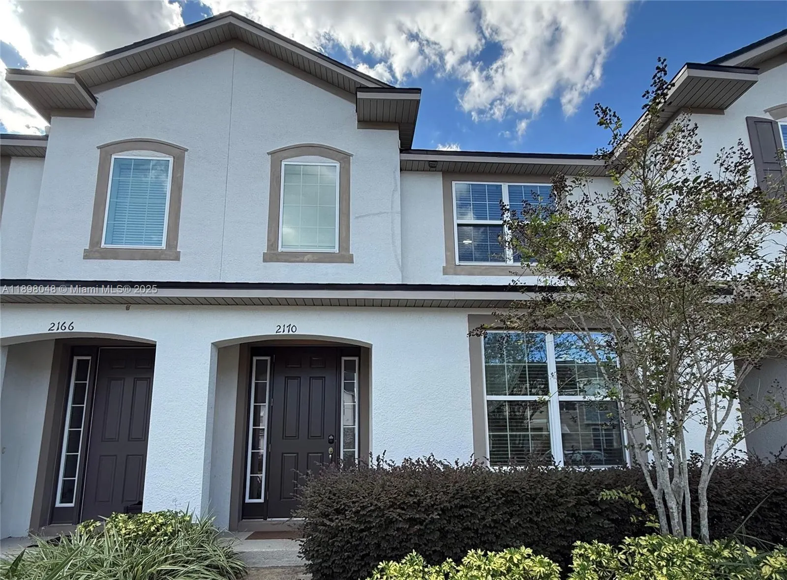 2170 COOPER BELL PL
