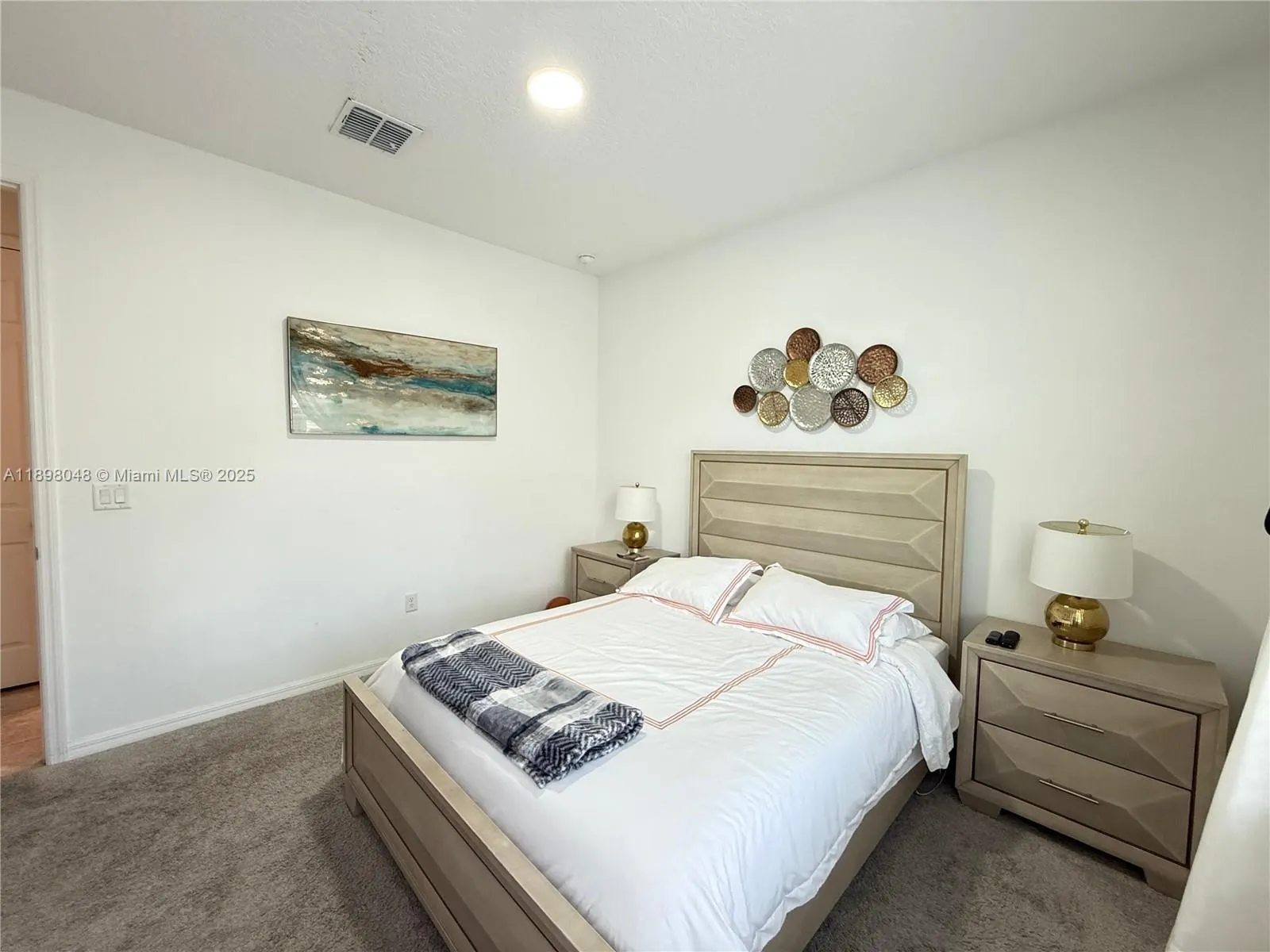 2170 COOPER BELL PL