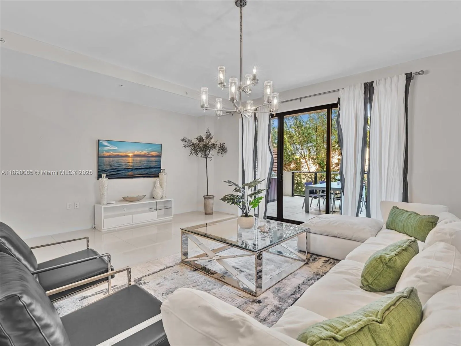 3040 N Ocean Blvd, #N103