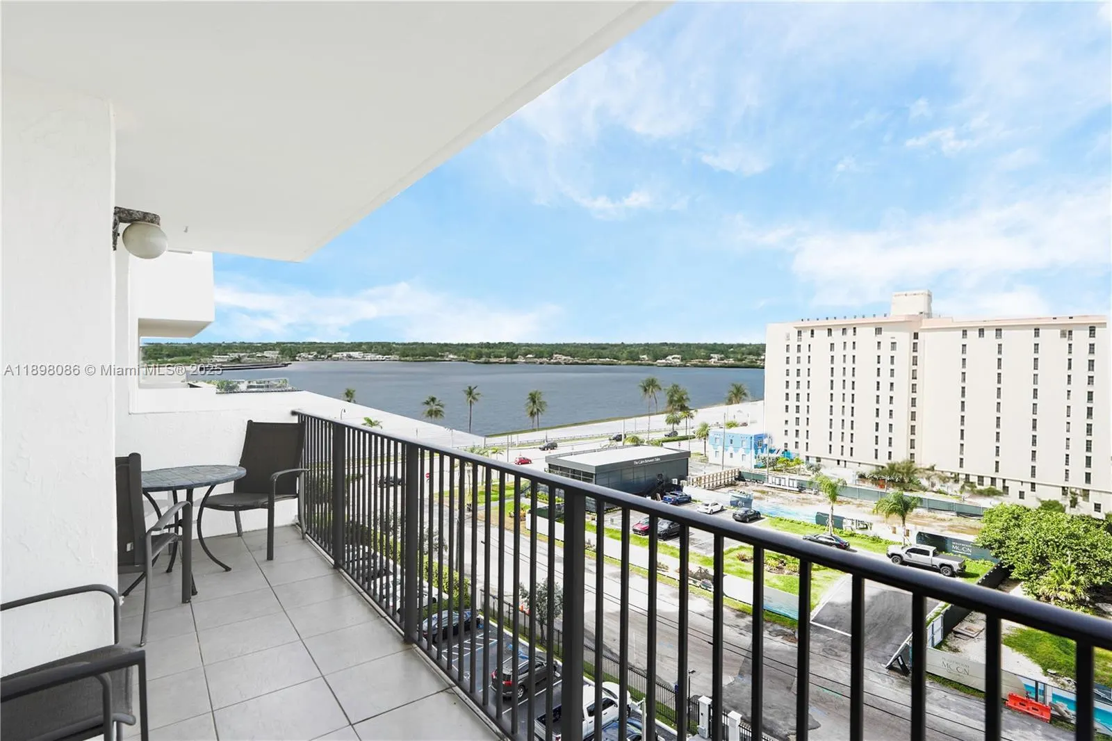 1201 S Ocean Dr, #706N