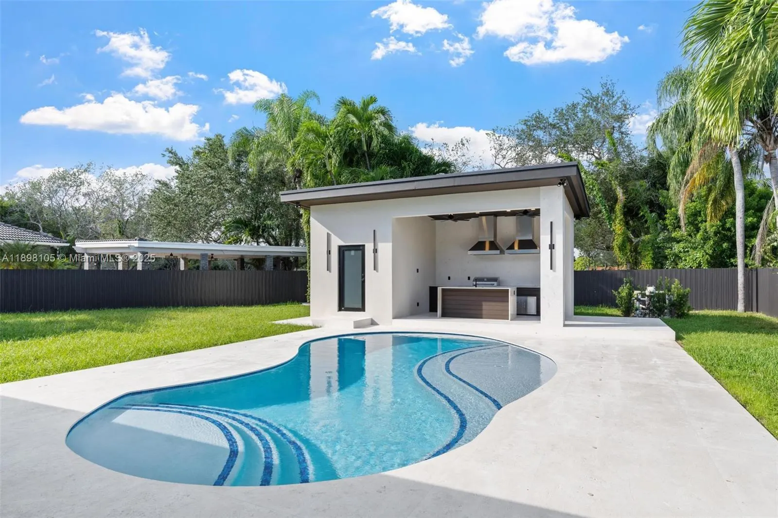 7755 SW 85th Ct