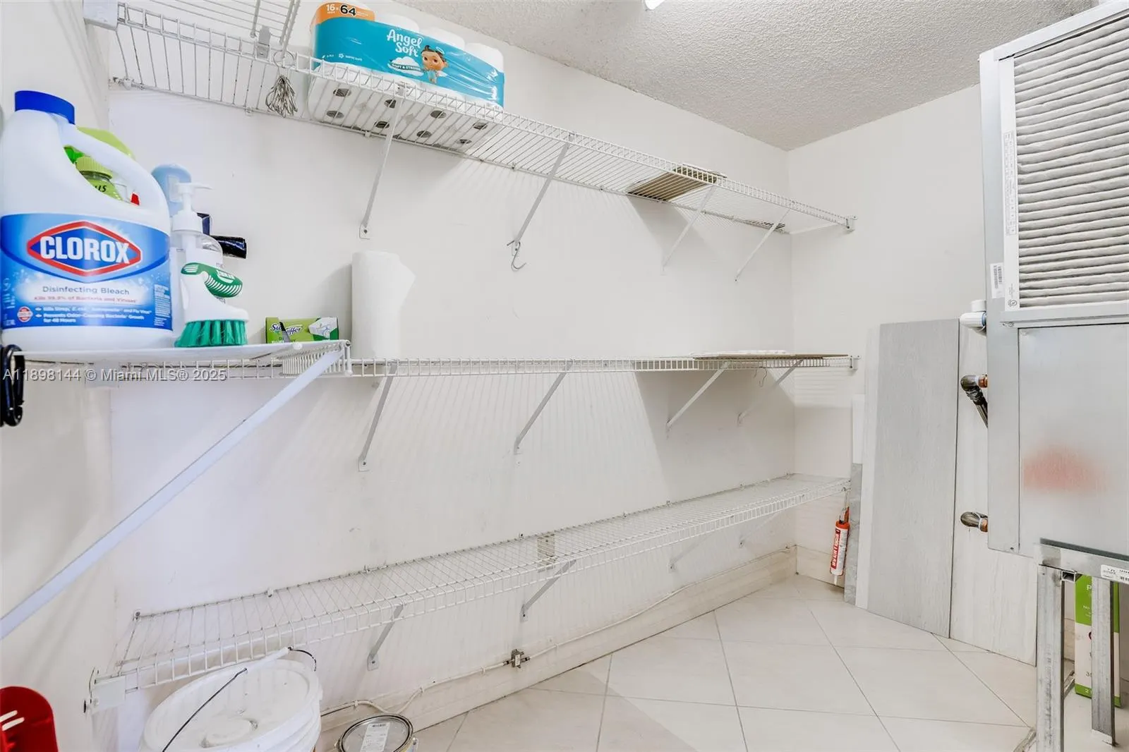 18071 Biscayne Blvd, #1204