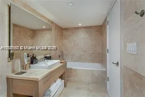102 24th St, #1112