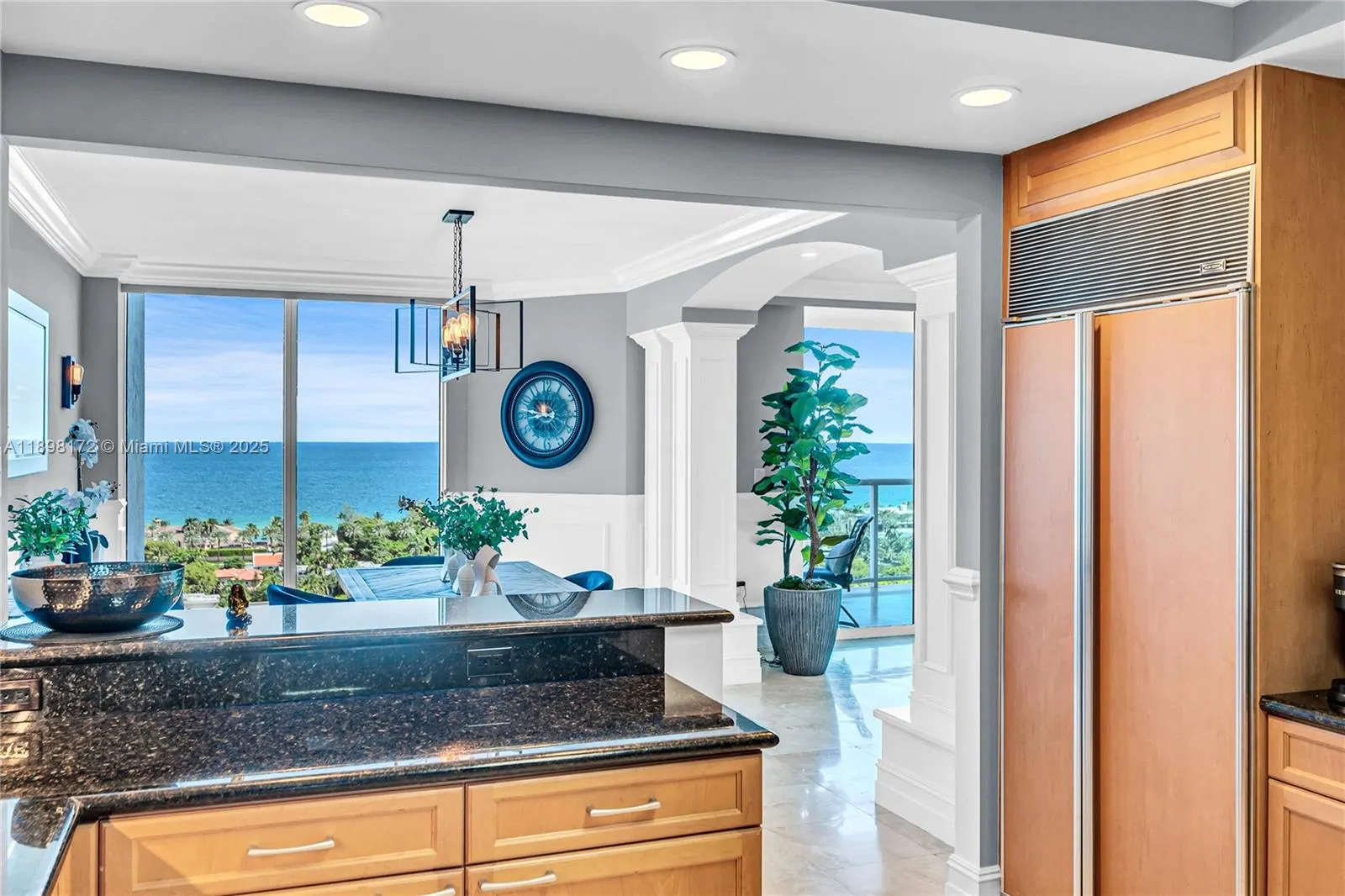 20201 E Country Club Dr, #1907