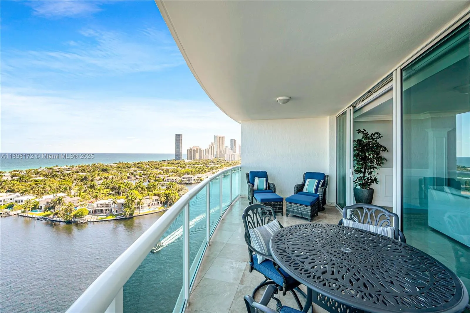 20201 E Country Club Dr, #1907