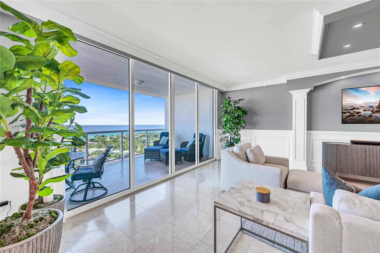 20201 E Country Club Dr, #1907